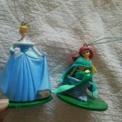 プリンセスの置物のサムネイル