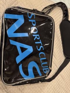 SPORTS CLUB NAS エナメルショルダーバッグのサムネイル