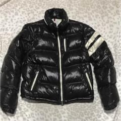 なお様専用 モンクレール エリック MONCLER ダウン デカロゴのサムネイル