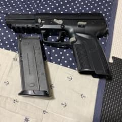 東京マルイ　ファイブセブン　ガスガン　5-7のサムネイル