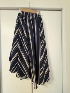 ロングフレアスカート ストライプ柄のサムネイル
