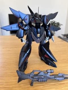 完成品　hg  ゲシュペンスト　バンダイ　ガンプラのサムネイル