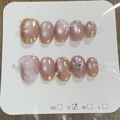 まとめ買い値引き】 ネイルチップ ピンク ベリショ 上品 - メルカリ