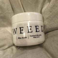 WEEED ブリススクラブ ボディソープ スクラブのサムネイル