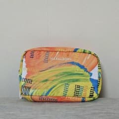 【未使用】HERALBONY　アメニティポーチのサムネイル