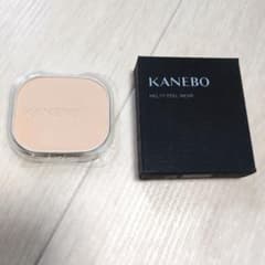 KANEBO メルティフィールウェア Ⅱ　パウダーファンデーション220のサムネイル