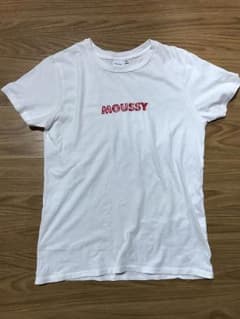 MOUSSY Tシャツ 白 ロゴ入りのサムネイル