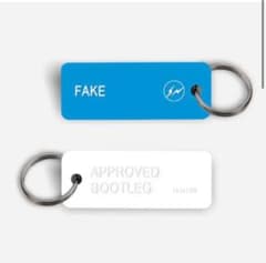 Various Keytags x fragment FAKE 新品未開封　水色のサムネイル