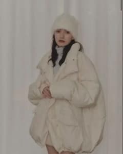 NOTRE emor airy cocoon fiber down jacket - メルカリ