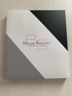 ベルスキニー⭐︎新品のサムネイル