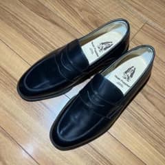 ローファーのサムネイル