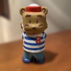希少 サンリオ パピーラブ 日本信託銀行 貯金箱 ノベルティ 非売品
