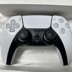 PS5 DualSenseワイヤレスコントローラのサムネイル