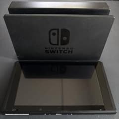 Nintendo switch 本体+ドックのサムネイル