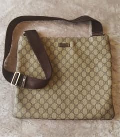 週末限定セール♪  GUCCI グッチ トートバッグのサムネイル