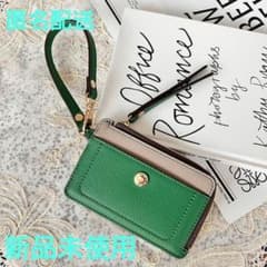 【未使用タグ付】しまむら×MUMU & CO. フラグメントケース ストラップ付のサムネイル