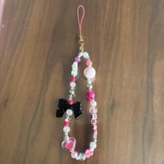 ハンドメイド ビーズストラップ ピンク ブラック リボンのサムネイル