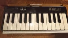 iRig Keys 25 中古 本体+箱のみのサムネイル