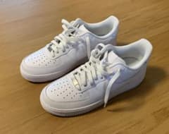 NIKE ナイキ　エアフォース1 ロー 07 ホワイトのサムネイル