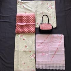最終値下げ‼️6点セット❣️可愛らしい洗える着物❣️ショールプレゼントのサムネイル