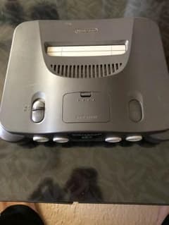ニンテンドー64 ジュン様専用！のサムネイル