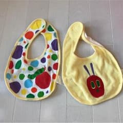 よだれかけのサムネイル