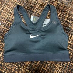 NIKE ナイキ スポーツブラ Sサイズのサムネイル