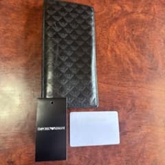 EMPORIO ARMANI 長財布のサムネイル