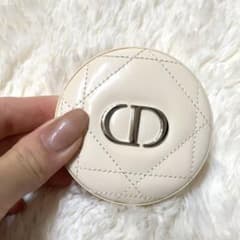 Dior ハイライト【ディオールスキンフォーエヴァークチュールルミナイザー】のサムネイル