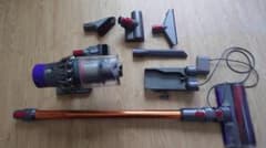 ジャンク】ダイソン V10 Fluffy 掃除機 SV12 dyson - メルカリ