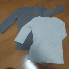 無印良品　カットソー　2枚セット　シンプルのサムネイル