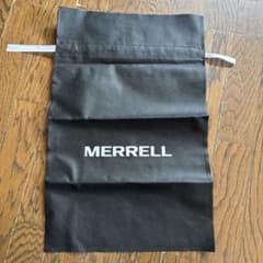 MERRELL 不織布　巾着袋