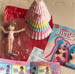 えりさん様専用☆ハッピーセットリカちゃん♡DVD付きのサムネイル