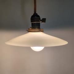 昭和レトロ　ペンダントライト　電笠　ミルクガラス照明　昭和初期　大正 昭和レトロ 電笠 アールデコ 乳白ガラス 照明 昭和初期 シーリングライト・天井照明