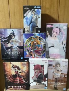 フィギュア　7体のサムネイル