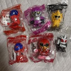 仮面ライダー＆戦隊ヒーローフィギュアのサムネイル