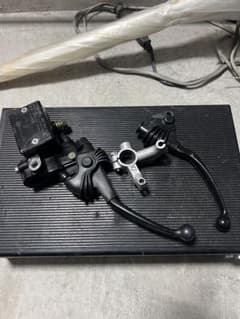 sr400 純正レバー類のサムネイル