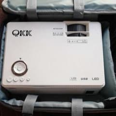 QKK  miniプロジェクターのサムネイル
