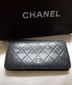 CHANEL シャネル 長財布 マトラッセ ラムスキンのサムネイル