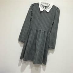 長袖ワンピースのサムネイル