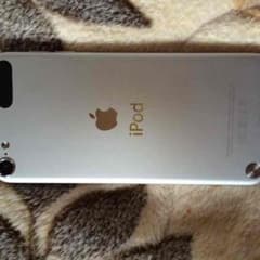 iPod touch 5世代 32GB シルバーのサムネイル