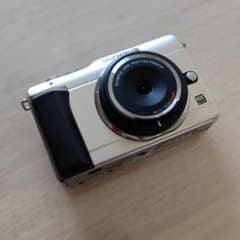 Olympus E-PL1 ミラーレスカメラ 8mm F8 Fisheyeセット - メルカリ