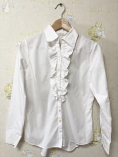 11号  フリル付き白シャツ 長袖　n line 洋服の青山　ドットのサムネイル