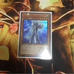沈黙の魔術師サイレントマジシャンのサムネイル