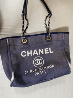 CHANEL シャネル トートバッグのサムネイル