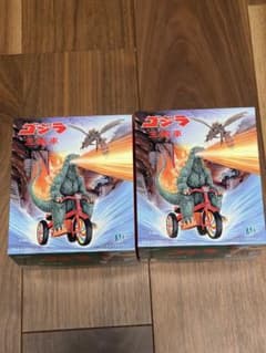 新品未使用】M1号 メガギラスゴジラ三輪車 2個セット - メルカリ