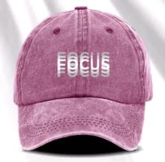 新品✨ピンク キャップ FOCUS ロゴ フリーサイズ 調整可能 ヴィンテージのサムネイル