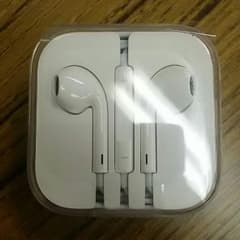 iphone 純正イヤホンのサムネイル