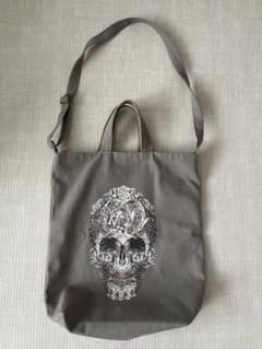 美品】ALEXANDER McQUEEN V&A 展覧会バッグ - メルカリ