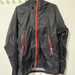 Kiu マウンテンパーカー ブラック レッド Mサイズのサムネイル